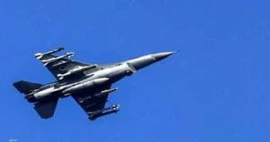 غارة إسرائيلية استهدفت شاحنات تحمل مواد إغاثية وطبية كتبأيمن بحر استهدفت غارة إسرائيلية، الأحد شاحنات تحمل مواد إغاثية وطبية فى مصنع فارغ للسيارات