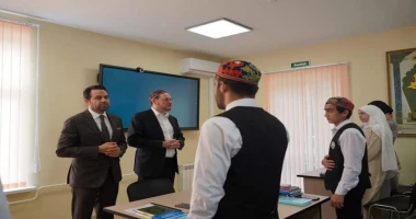 كتب- محمود الهندي تعاون بحثي وأكاديمي بين مجلس حكماء المسلمين ومعهد موسكو الإسلامي التقى الأمين العام لمجلس حكماء المسلمين، سعادة المستشار محمد عبد السلام، بالعاصمة الروسية موسكو، 