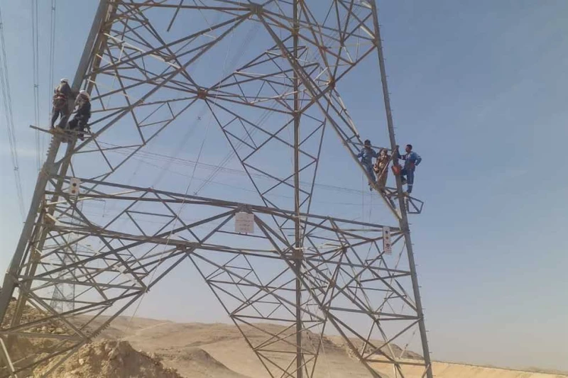 غدا .. قطع الكهرباء عن مدينة ديرمواس بالمنيا لمدة 5 ساعات اعلنت شركة مصر الوسطي لتوزيع الكهرباء بالمنيا، اليوم السبت، قطع التيار الكهربائي عن مدينة ديرمواس، غدا الاحد لمدة 5 ساعات