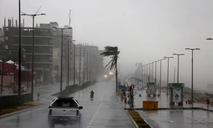 تطورات أحوال الطقس في مصر.. مائل للحرارة خلال فترة النهار تطورات أحوال الطقس في مصر.. مائل للحرارة خلال فترة النهار السبت 19 أكتوبر 2024 07:46