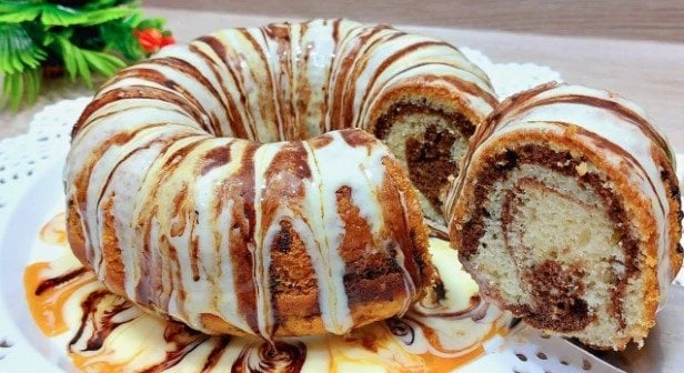 أكلة أمريكية.. طريقة عمل كيكة الموز والقرفةكيكة الموز والقرفة.. تعتبر كيكة الموز بالقرفة من الحلويات الشرقية المميزة التي يفضلها الكثير، وكذلك الأمهات لسهولة تحضيرها، لتتساءل الكثي