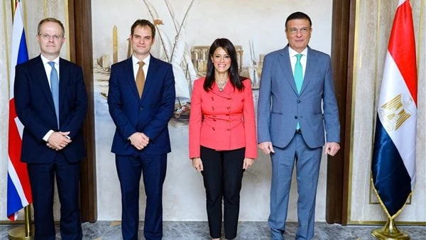 الحكومة: الاستفادة من الشراكات الدولية لحشد التمويل للقطاعات الداعمة للأمن الغذائيوقعت وزارتا التخطيط والتنمية الاقتصادية والتعاون الدولي والزراعة واستصلاح الأراضي، مذكرة تفاهم في 