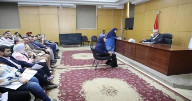 محافظ بني سويف يوجه بالحلول العاجلة ومتابعة تنفيذها لعدد من المشكلات والشكاوي بالمواطنين كتب -حمدى صابر عقد الدكتور محمد هاني غنيم محافظ بني سويف، اللقاء المفتوح الأسبوعي مع الموطن