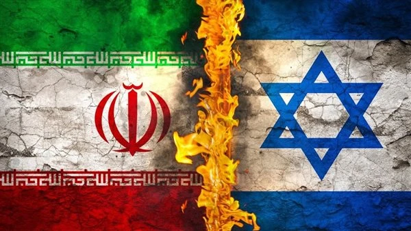 إنفوجراف إيران وإسرائيل.. من الأقوى عسكريا؟ شنت إيران هجمات صاروخية متتابعة، عبر 250 صاروخا صوب تل أبيب، كما أعلن الحرس الثورى الإيراني، أنه استهدف