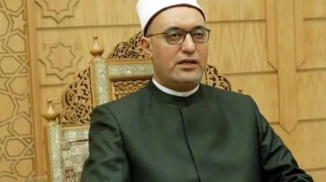 مفتي الجمهورية ينعى ضحايا أتوبيس الجلالة الدكتور نظير عيادعبد الله جميلنعى الدكتور نظير عياد، مفتي الجمهورية، رئيس الهيئة العامة لدور وهيئات الإفتاء في العالم، ببالغ الحزن والأسى ض