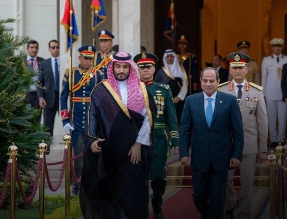 خلال استقباله الأمير محمد بن سلمان.. الرئيس السيسي يشدد على عمق ومحورية العلاقات بين مصر والسعودية السيسي وبن سلماناستقبل الرئيس عبد الفتاح السيسي،