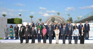 كتبت أمل عبد الرحيم شارك اللواء طيار أ.ح أكرم محمد جلال محافظ الإسماعيلية، اليوم الخميس، في فعاليات احتفالية يوم المدن العالمي، التي تقام بمدينة