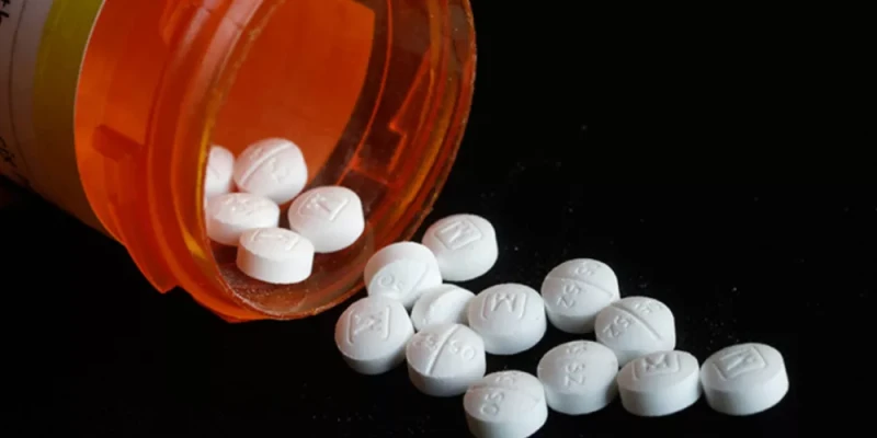 آثار حبوب الكبتاجون على الصحةهناك العديد من الأشخاص الذين يبحثون بشكل مستمر على العديد من المعلومات التي تخص حبوب الكبتاجون وما هي تأثيرها على صحة الفرد، لذلك ومن خلال مقالنا التال