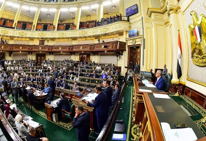 موقع افاق عربية ينشر نص مشروع تعديل قانون مزاولة مهنة الصيدلة عقدت لجنة الشئون الصحية بمجلس النواب برئاسة الدكتور أشرف حاتم، جلسة استماع اليوم لمشروع قانون مقدم من الحكومة، في شأن