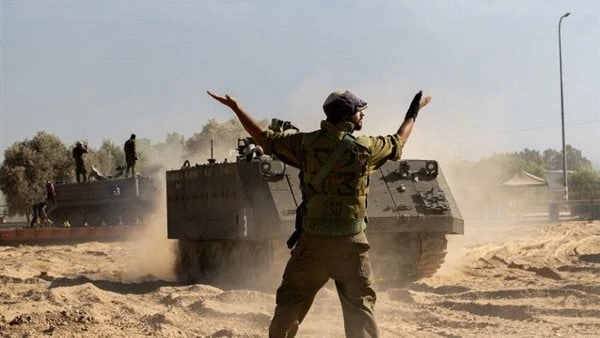 بعد خسائرها في 1982 و2006 إسرائيل تبحث عن رد الشرف باجتياح جديد للبنان.. وخبير يكشف السيناريوهاتأكد أيمن سلامة ضابط الإتصال السابق لحلف الناتو في