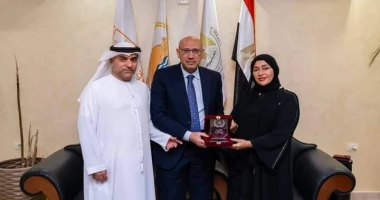 متابعة - علاء حمدي الاجتماعية الثقافية تجري بحث سبل التعاون هيئة قصور الثقافة المصرية أجريت جمعية الفجيرة الاجتماعية الثقافية لدي دولة الإمارات