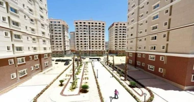 متابعة سيد زعزوع الإسكان: بدء تسليم 50 فيلا لحاجزيها بالتجمع العمراني صوارى بمنطقة غرب كارفور بالإسكندرية صرح المهندس شريف الشربيني، وزير الإسكان