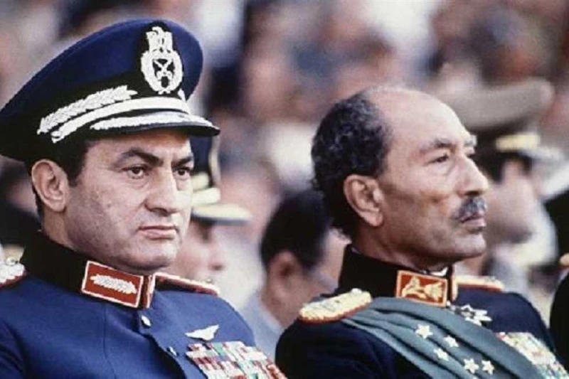 فاتن عبد المعبود: ماذا لو استمع الفلسطينيون لكلام السادات؟ كشفت الإعلامية فاتن عبد المعبود، أن الرئيس الراحل محمد أنور السادات، كان زعيما عبقريا وسابقا لعصره، مشيرة إلى أن الاحداث