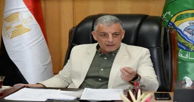 كتبت أمل عبد الرحيم وجه اللواء طيار أ.ح أكرم محمد جلال محافظ الإسماعيلية، باتخاذ كافة الإجراءات القانونية اللازمة نحو إنهاء إجراءات التعاقد للوحدات