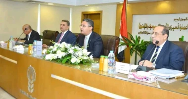 كتب - محمود الهندي ترأس الدكتور شريف فاروق، وزير التموين والتجارة الداخلية، اجتماع مجلس إدارة الشركة القابضة للصناعات الغذائية، بحضور اللواء وليد ابو المجد نائب وزير التموين والتجا