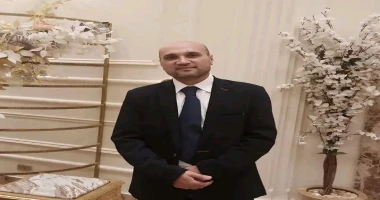 محمود سعيد برغش بالامس او منذ عام وكانت غزه تصفق الدماء من قبل اليهود مع احتلالهم ارض بيت المقدس حوالي 100 عام وعندما دافعت لبنان وهي ارض عربيه عن اخوانهم في فلسطين في غزه قاموا بض