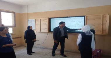 قنا ممدوح السنبسى مدير تعليم قنا يفاجئ أربع مدارس بنقادة في إطار توجيهات السيد محمد عبد اللطيف وزير التربية والتعليم بتكثيف المرور الميداني على المدارس بشكل دوري ، و تكليفات الدكتو