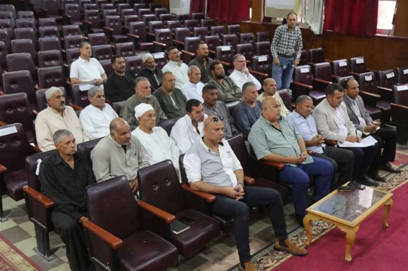 محافظ كفرالشيخ يبحث مشاكل الصيادين ومواجهة التعديات وتنمية الثروة السمكية في بحيرة البرلس بحث اللواء دكتور علاء عبدالمعطي، محافظ كفر الشيخ، اليوم الثلاثاء، عددا من مشاكل الصيادين و