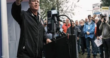 كتب أيمن بحر شركة بوينغ الأميركية لصناعة الطائرات تسريح تعتزم تسريح عدد كبير من الموظفين عالميا كشف كيلي أورتبرج الرئيس التنفيذى ل بوينغ أن الشركة والتى عانت من مشكلات عديدة خلال ا