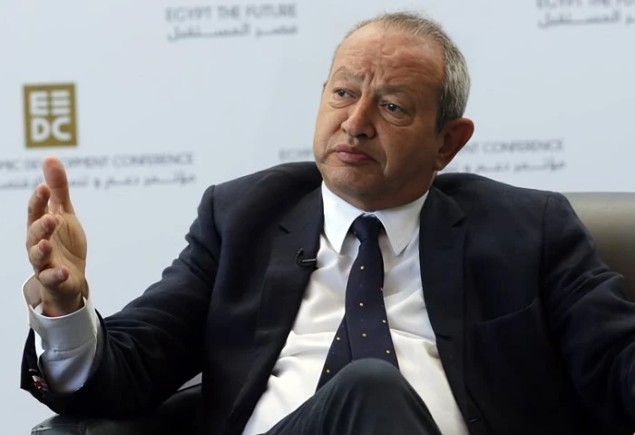 ساويرس: أنا أهلاوي وهشتري أسهم النادي لو طرحوه في البورصة قال رجل الأعمال المهندس نجيب ساويرس، أنا أهلاوي صميم ولكن كنت بطالب أن الأندية كلها تتخصخص