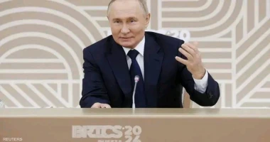 كتب أيمن بحر قال الرئيس الروسى فلاديمير بوتين اليوم الجمعة إن بلاده مستعدة لإجراء محادثات للتوصل إلى حل سلمى يوقف الحرب في أوكرانيا. وأضاف بوتين فى رده على سؤال خلال ندوة مع رؤساء