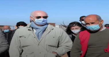 متابعة السيد معروف مشروع تقسيم هذه المنطقة المتنازع عليها بين المغرب وجبهة البوليساريو مبعوث الأمم المتحدة إلى الصحراء الغربية ستافان دي ميستورا يعرض