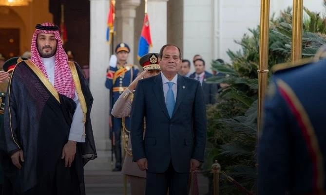 برئاسة السيسي وبن سلمان.. التوقيع على تشكيل مجلس التنسيق الأعلى المصري السعودي السيسي وبن سلمانشهد الرئيس عبد الفتاح السيسي، والأمير محمد بن سلمان بن