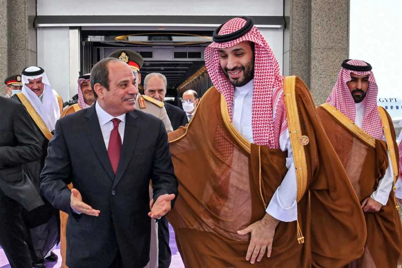 الرئيس السيسي يودع ولي العهد السعودي قبل عودته للعاصمة الرياض غادر ولي العهد السعودي، الأمير محمد بن سلمان، العاصمة المصرية القاهرة، وكان في مقدمة