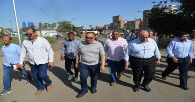 متابعة سيد زعزوع محافظ أسيوط يتفقد ترعة الملاح أمام موقف نزلة عبد اللاه ويوجه بتطهيرها ورفع المخلفات بها تفقد اللواء دكتور هشام أبو النصر محافظ أسيوط