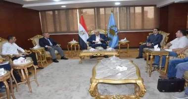 كتبمحمود شتا محافظ الغربية يناقش اخر مستجدات الموقف التنفيذي لمشروعات صندوق التنمية الحضرية بالمحافظة عقد اللواء أشرف الجندي محافظ الغربية اجتماعا مع