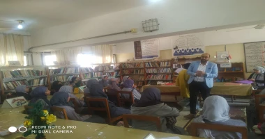 كتبت أمل عبد الرحيم نظمت جامعة قناة السويس، تحت رعاية الدكتور ناصر سعيد مندور، رئيس الجامعة، ندوة توعوية بعنوان التغيرات المناخية وجهود الدولة لتحقيق أمن الطاقة. هذا وأكد الدكتور ن