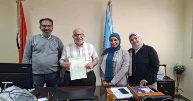 متابعة سيد زعزوع كلية طب بنات الأزهر بأسيوط تتيح استخراج الشهادات وبيان الدرجات لجميع الفرق والشعب من منظومة الحرم الذكي فرع الجامعة للوجه القبلي في إطار التحول الرقمي الذي تسعى إل