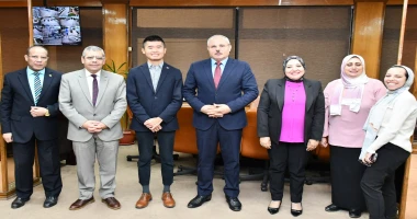 كتبت أمل عبد الرحيم في إطار جهود جامعة قناة السويس لتوفير بيئة تعليمية متكاملة تعزز فرص التطوير الأكاديمي والمهني لطلابها وأعضاء هيئة التدريس، نظم قطاع الدراسات العليا والبحوث بالج