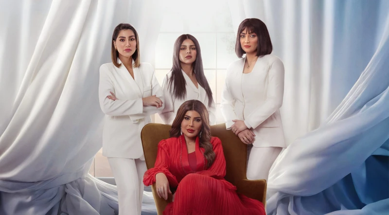 إلهام الفضالة امرأة متسلطة.. طموحها أن تغير واقع العائلة في مسلسل خواتي غناتي على شاهد إلهام الفضالة في شخصية الشقيقة الكبرى المتسلطة التي تطمح إلى تغيير واقع العائلة مهما كان الثم