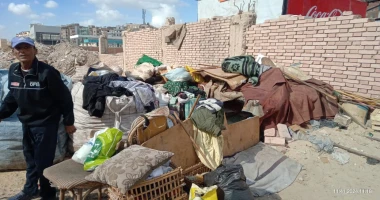 كتبت أمل عبد الرحيم تنفيذا لتوجيهات اللواء طيار أ.ح أكرم محمد جلال محافظ الإسماعيلية، برفع كافة الإشغالات والتعديات، التي من شأنها إعاقة حركة المرور والمارة على الأرصفة، والقضاء عل