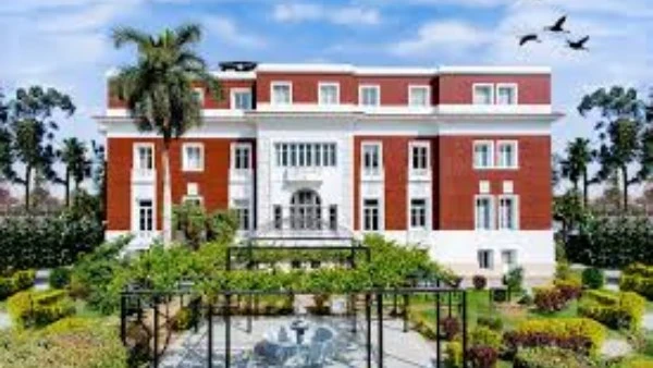 ملتقى دنيا الإبداع.. مصر أرض الحضارة بمكتبة مصر العامة بالدقي اليوم تنظم مكتبة مصر العامة بالدقي معرض الفن التشكيلى بعنوان ملتقى دنيا الابداع.. مصر