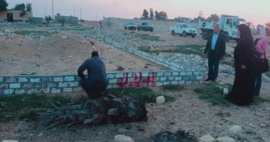 متابعة سيد زعزوع مرصد دولي يصف الوضع في غزة بأنه كارثي بشكل غير مسبو وصف المرصد الأورومتوسطي لحقوق الإنسان، الخميس، أن الوضع شمال قطاع غزة بالكارثي بشكل غير مسبوق.وقال المرصد، إن ق