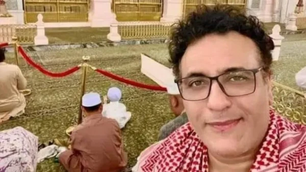 أخبار الفن براد بيت يتعرض للإغماء.. وشقيق محمد رحيم يرد على أرملته نشر موقع افاق عربية، مجموعة من الأخبار الفنية المحلية والعالمية ولعل من أبرزها أزمة براد بيت ورد شقيق محمد رحيم ع