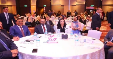 متابعة سيد زعزوع وزيرة التضامن الاجتماعي تشارك في فعاليات مؤتمر يوم التضامن الوردي وتوحيد الجهود لمكافحة سرطان الثدي شاركت الدكتورة مايا مرسي وزيرة