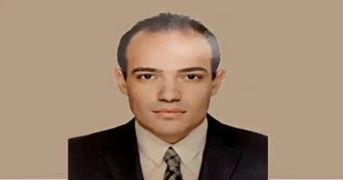 من هو السياسي.. أسلام العزبي كتبت: سميرة نوح. يعتبر من أشهر السياسيين الشباب، وهو رجل أعمال أمريكي مصري مقيم بين واشنطن العاصمة والقاهرة، وله العديد من الإسهامات المجتمعية. صاحب شر