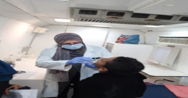 كتبت أمل عبد الرحيم حرصت الدكتورة ريم مصطفى وكيل وزارة الصحة بالإسماعيلية، على تفقد القافلة الطبية بالفردان بمركز ومدينة الإسماعيلية، في يومها الأول، والتي نظمتها مديرية الصحة ضمن 