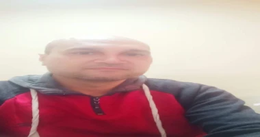 محمود سعيد برغش صراعات واحتواء المناصب في بيئة العمل: الأسباب والتأثيرات والحلول في بيئات العمل، تعتبر الصراعات حول المناصب القيادية والمسؤوليات جزءا طبيعيا من التفاعلات اليومية، خ