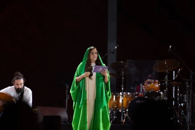 بمشاركة 100 فنان.. اختتام مهرجان تنوير في الشارقةمهرجان تنويرمروة الدقيشياختتمت أعمال الدورة الافتتاحية من مهرجان تنوير بإمارة الشارقة، تحت شعار رحلتك تبدأ من هنا، مستقطبة أكثر من