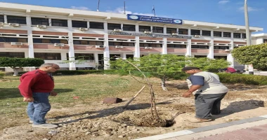 كتبت أمل عبد الرحيم اختتمت كلية طب جراحة الفم والأسنان بجامعة قناة السويس فعاليات الأسبوع البيئي الذي استمر على مدار ستة أيام متواصلة، حيث شهدت