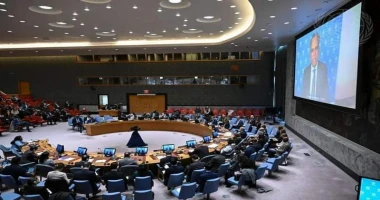 متابعة سيد زعزوع الأمم المتحدة: طرفا الصراع في السودان يتحملان مسؤولية العنف، وأطراف خارجية تمكن استمرار المذابح عقد مجلس الأمن الدولي اجتماعا حول