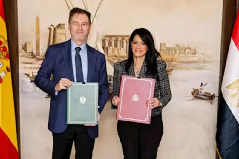 وزيرة التخطيط توقع على منحتين مع إسبانيا لدعم معالجة الصرف الصحي وخلق فرص عمل للشباب كما ناقشا الشراكات المستقبلية ضمن المنصة الوطنية لبرنامج نوفي خاصة في محور الغذاء، فضلا عن جهود