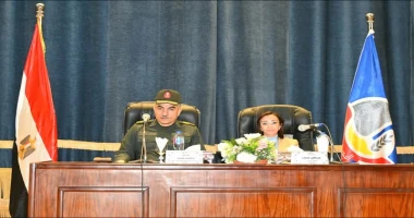 لضبط منظومة البناء وإستخراج التراخيص ... إجتماع موسع برئاسة محافظ البحيرة ومدير إدارة التراخيص بالهيئة الهندسية للقوات المسلحة بمجمع دمنهور الثقافي البحيرة كتب حماده القط متابعه صل