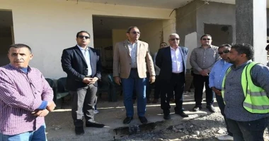 قنا ممدوح السنبسى للوقوف علي نسب التنفيذ .. محافظ قنا يتفقد مجمع مواقف مدينة قنا تفقد الدكتور خالد عبدالحليم محافظ قنا، أعمال مشروع مجمع المواقف بمدينة قنا، للوقوف علي نسب التنفيذ 