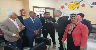 اداره بندر كفر الدوار تبدع في فاعليات معرض الايسف كتبت زينب مصطفي تحت رعاية وكيل وزاره التربيه والتعليم بالبحيره الاستاذ يوسف الديب ومدير مركز التطوير الاستاذ غالب الشرف ومدير عام 