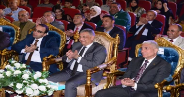 كتبت أمل عبد الرحيم شهد اللواء طيار أ.ح أكرم محمد جلال محافظ الإسماعيلية، مساء أمس الأحد، الاحتفالية الفنية التي نظمتها مكتبة مصر العامة